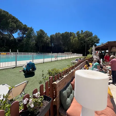 A Pied Dernier étage Vue Imprenable Est-sud Ouest -plage 100m-box * Six-Fours-les-Plages