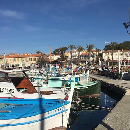 A Pied Dernier étage Vue Imprenable Est-sud Ouest -plage 100m-box Apartamento