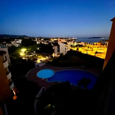 شقة A Pied Dernier Etage Vue Imprenable Est-sud Ouest -plage 100m-box